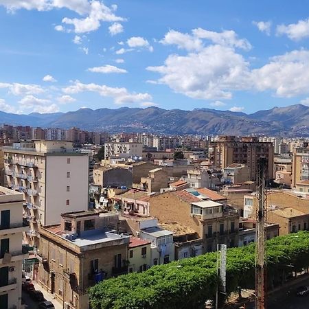 Pama House Comfort E Relax A Due Passi Dal Centro Palermo Kültér fotó